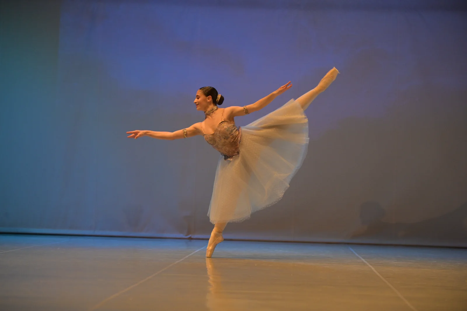 Ballet photography — arabesque blue — ORIA.FILMS